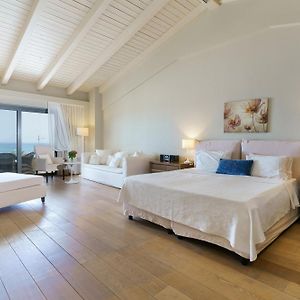 Premium One Bedroom Suite Sea View